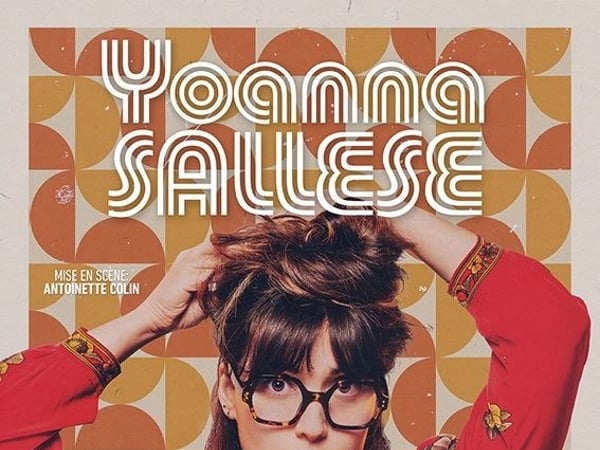 Yoanna Sallese dans C'est pas grave